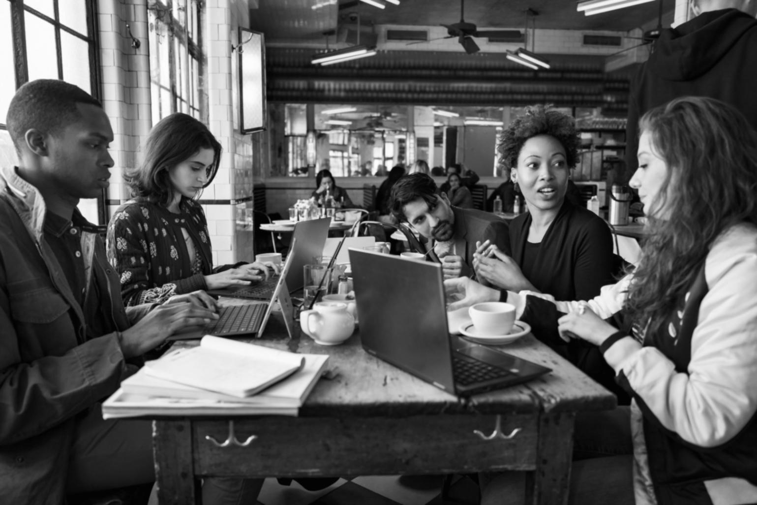 Interface plateforme éducative montrant séminaire écologie forestière sur écran ordinateur