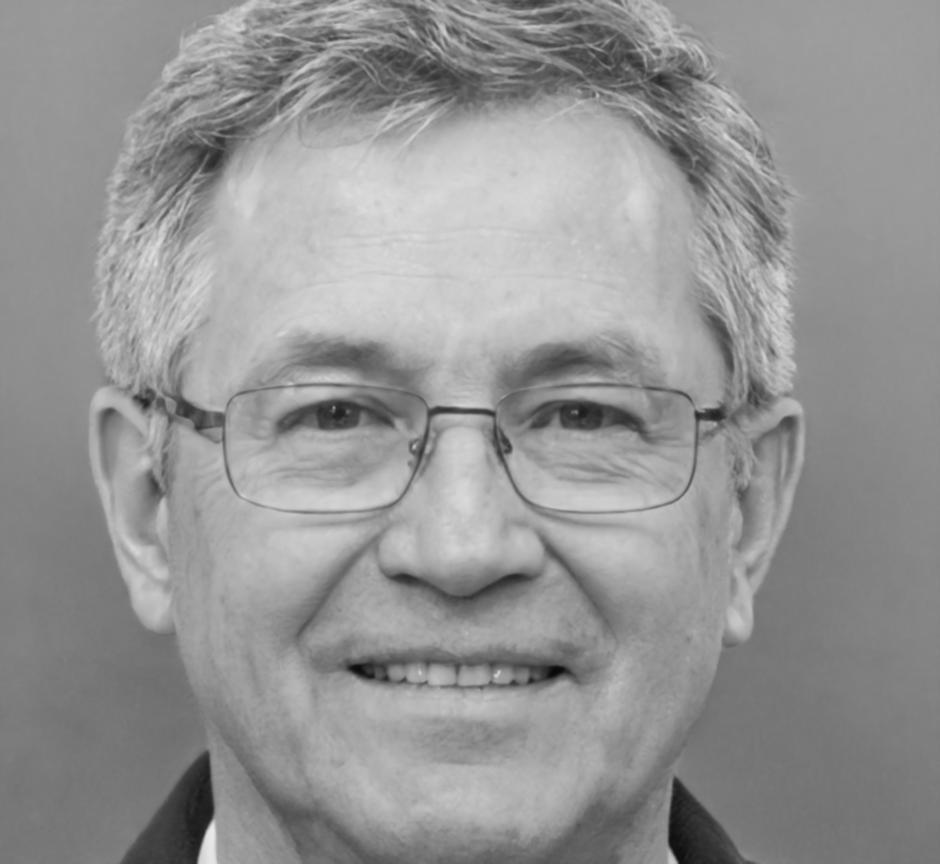 Portrait professionnel de Dražen Petrović